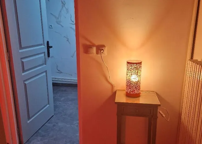 Maison De Famille Дом отдыха *